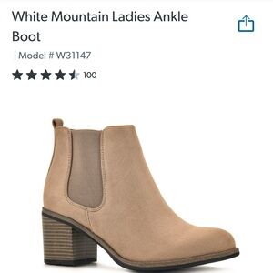 White mountain women’s bootie W8.5. New without tags. Never worn